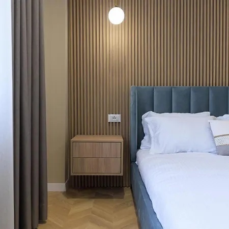 Syncron Centre Skyline Rooftop Appartamento *