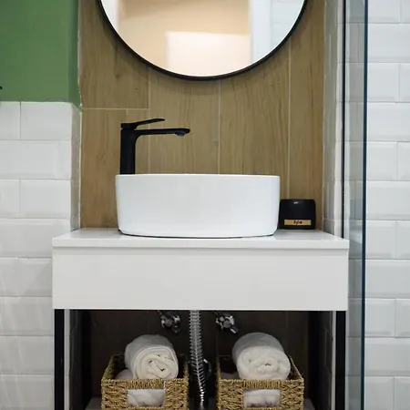 Syncron Centre Skyline Rooftop Διαμέρισμα Τίρανα